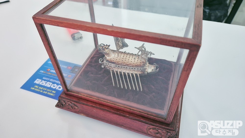 순 은 작품 : 이순신 거북선 순은 제품으로 60돈(255g=8.9 9oz)